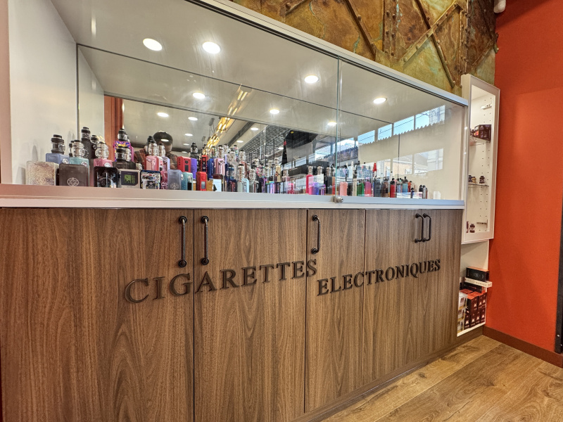 CBD  VAPE Montceau Weed In Vape