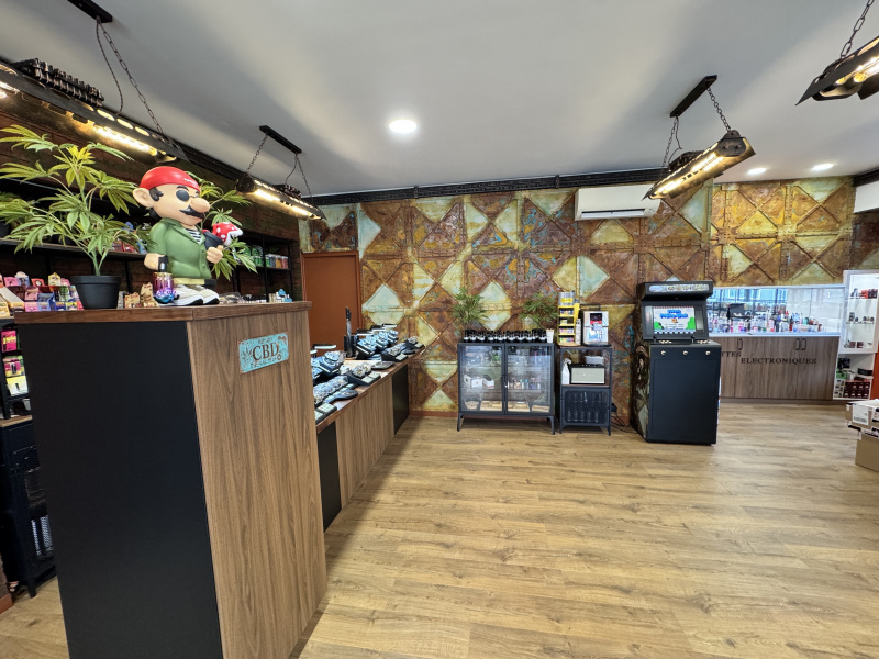 CBD  VAPE Montceau Weed In Vape