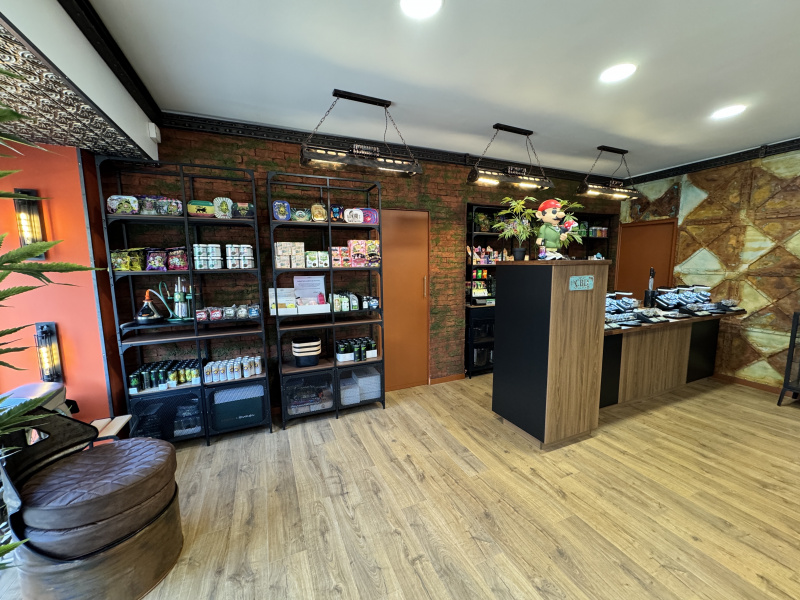 CBD  VAPE Montceau Weed In Vape