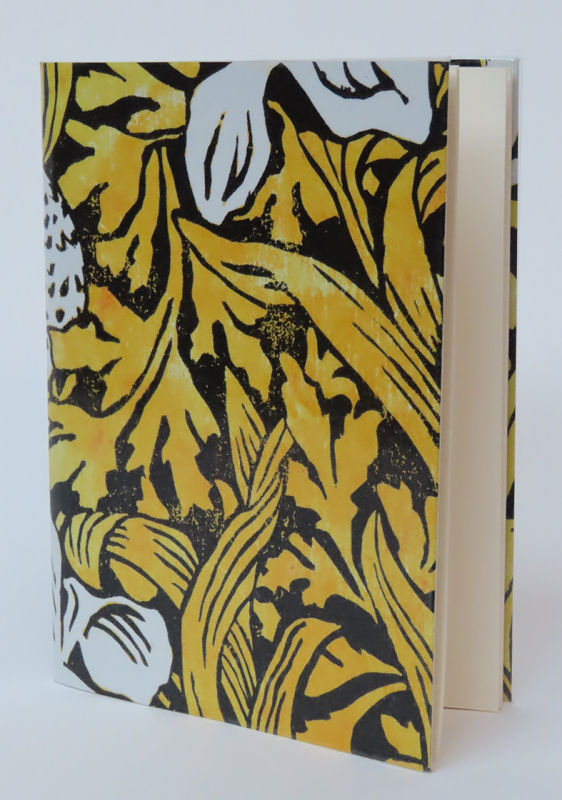 Carnet iris jaune pages blanches