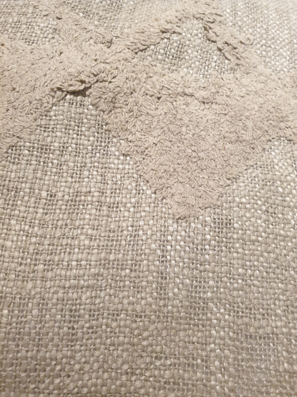 Coussin rectangle Hoggar coton brut tufté gris COU227