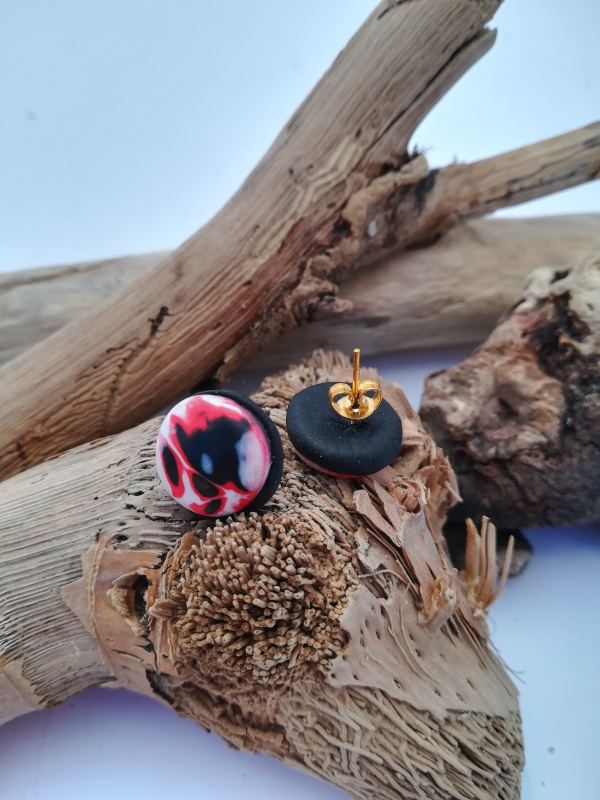 Puces d'oreilles "rouge et noir"