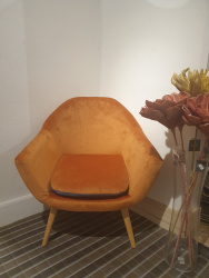 Fauteuil velours ocre orangé zoé