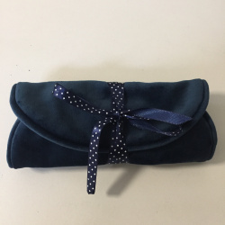 POCHETTE BIJOUX VELOURS MARINE