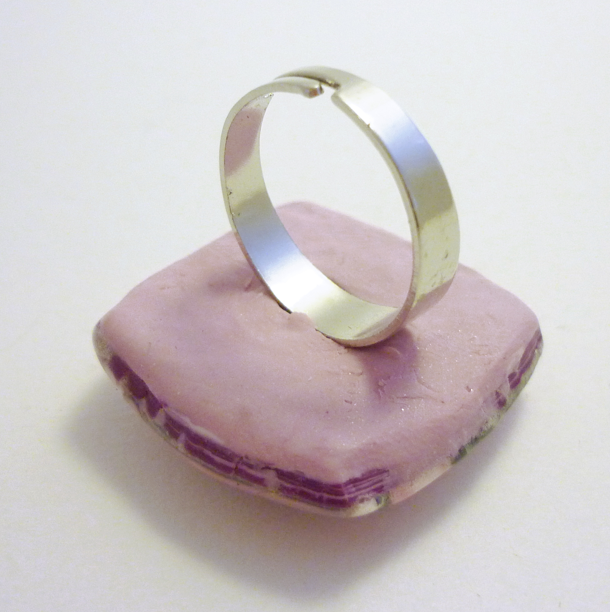 Bague "mosaïque rose"